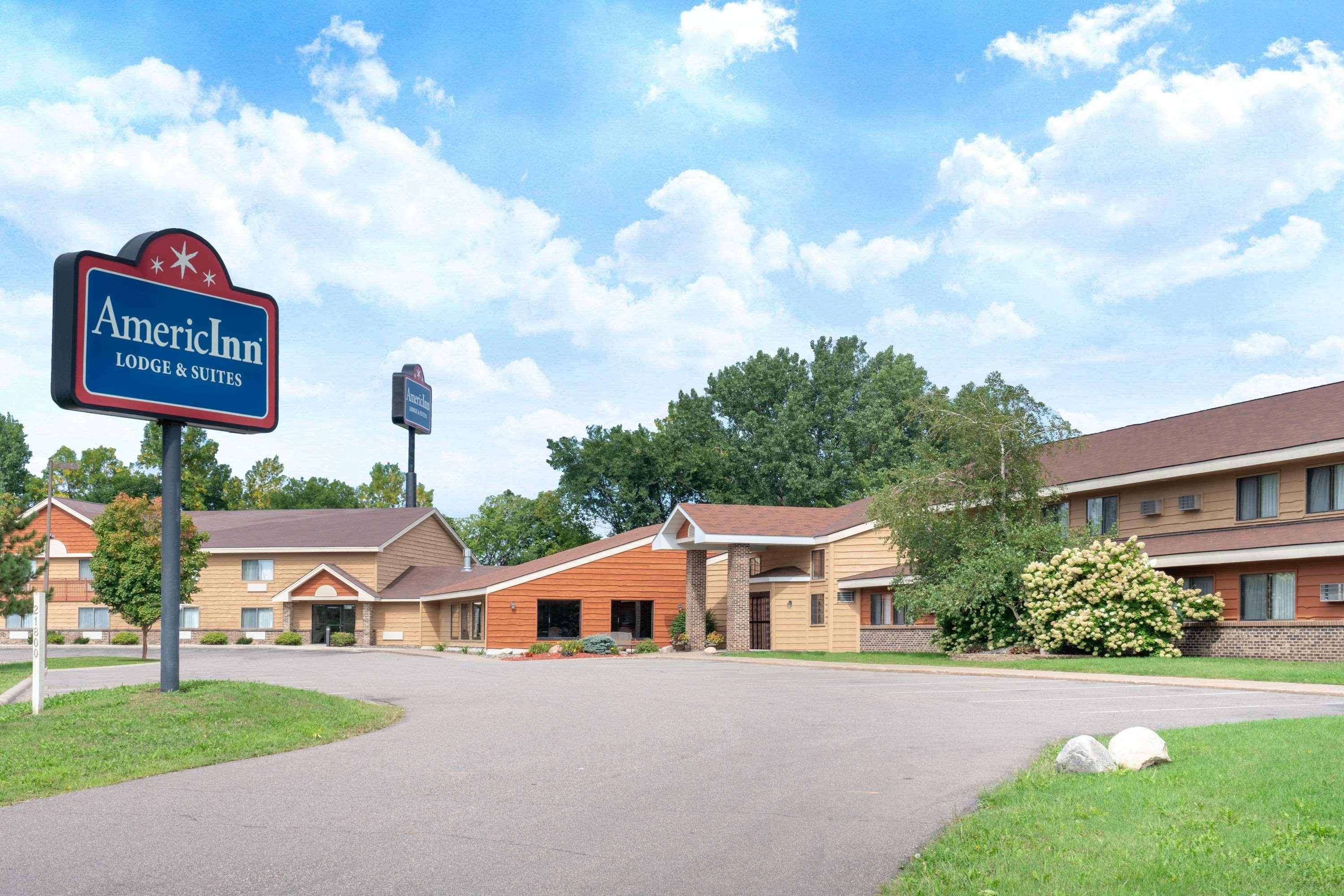 Americinn By Wyndham Rogers Esterno foto