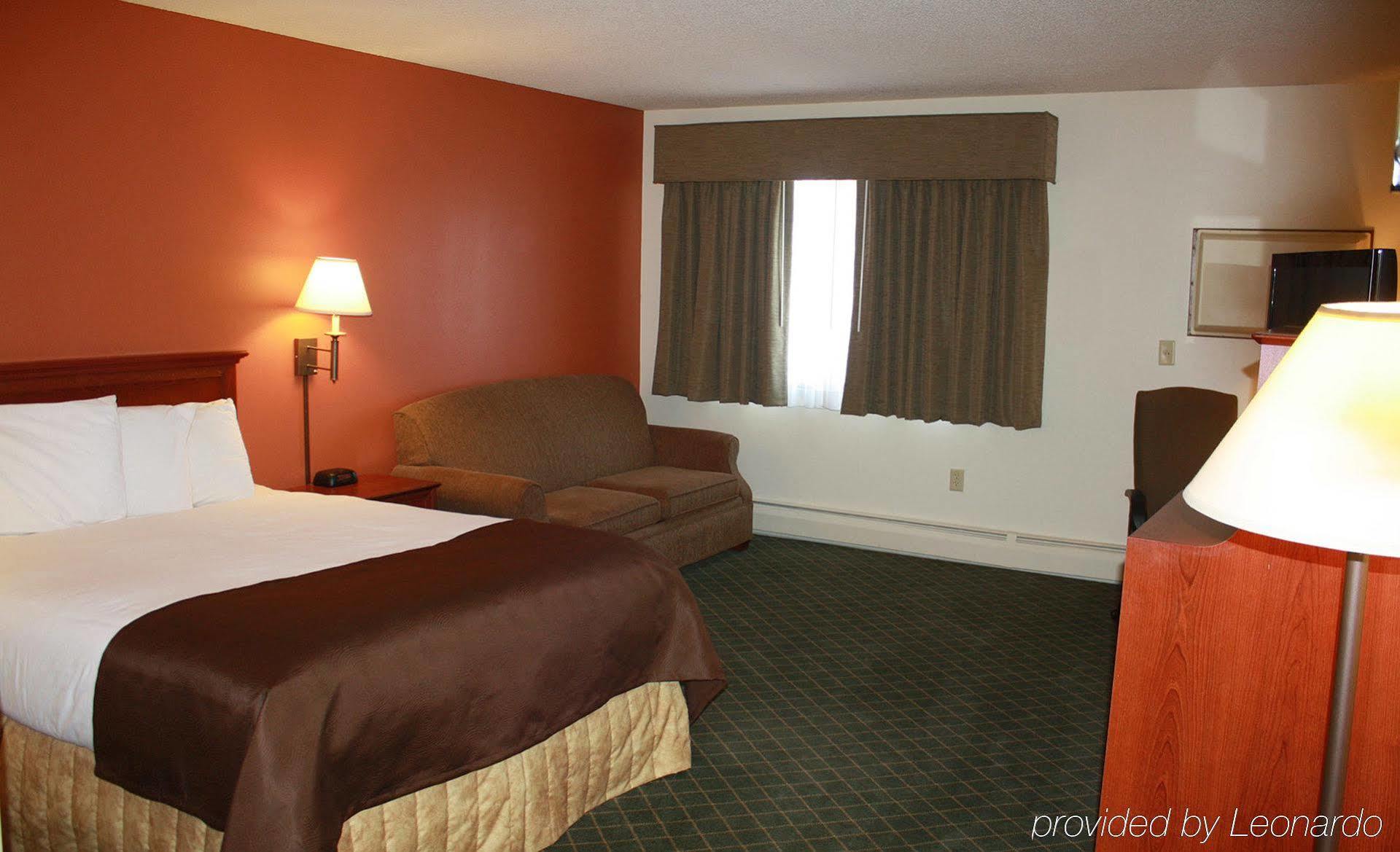 Americinn By Wyndham Rogers Esterno foto